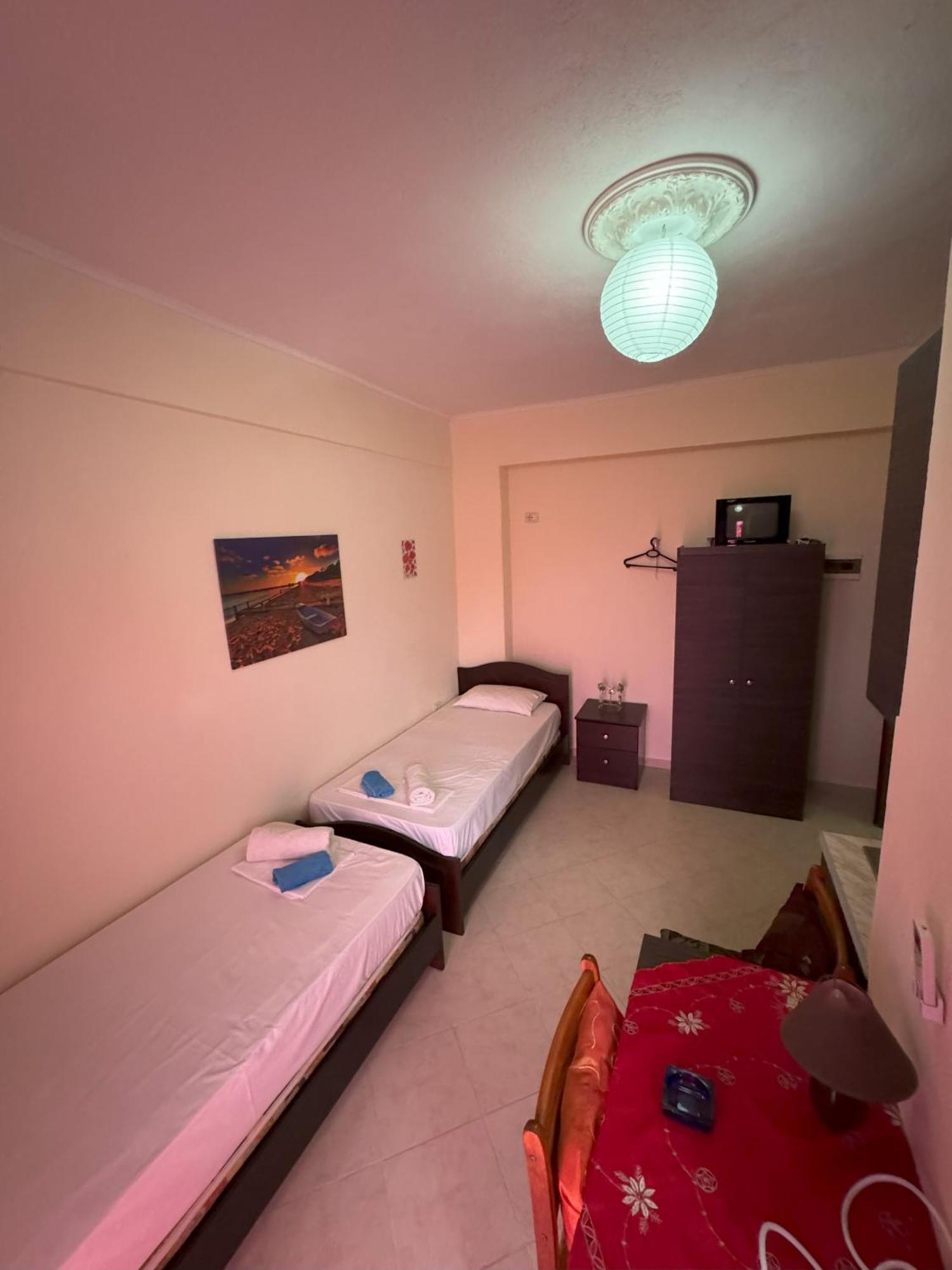 Adrian Agustin Rooms Lukovë 외부 사진