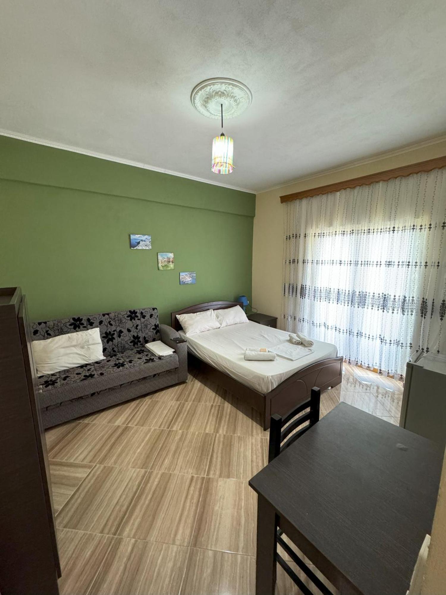 Adrian Agustin Rooms Lukovë 외부 사진