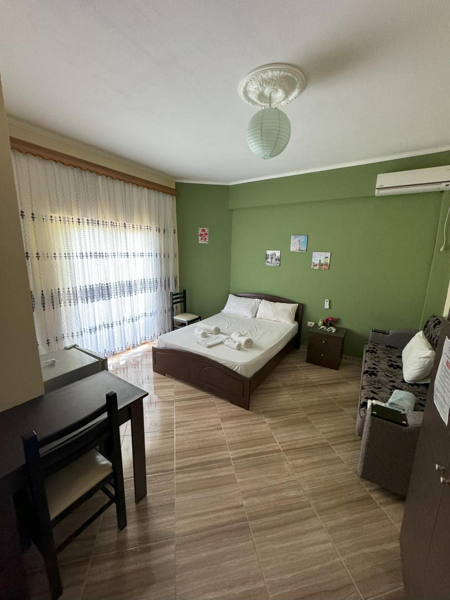 Adrian Agustin Rooms Lukovë 외부 사진